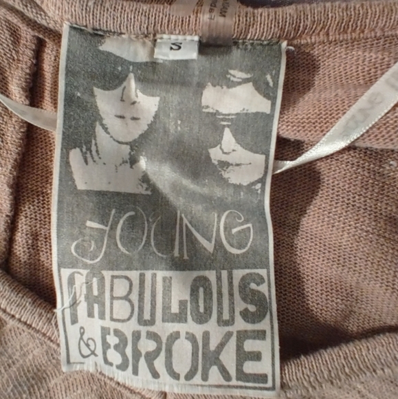 YFB Young Fabulous and Broke Dip Dye V Neck Long Sleeve Top S - Picture 3 of 14